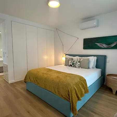 Whome Cozy Riverside In