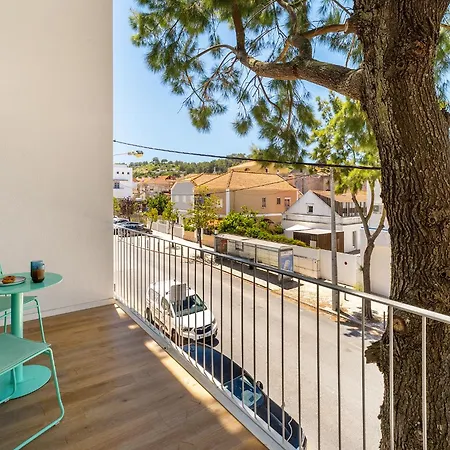 Apartment Whome Cozy Riverside In Trafaria