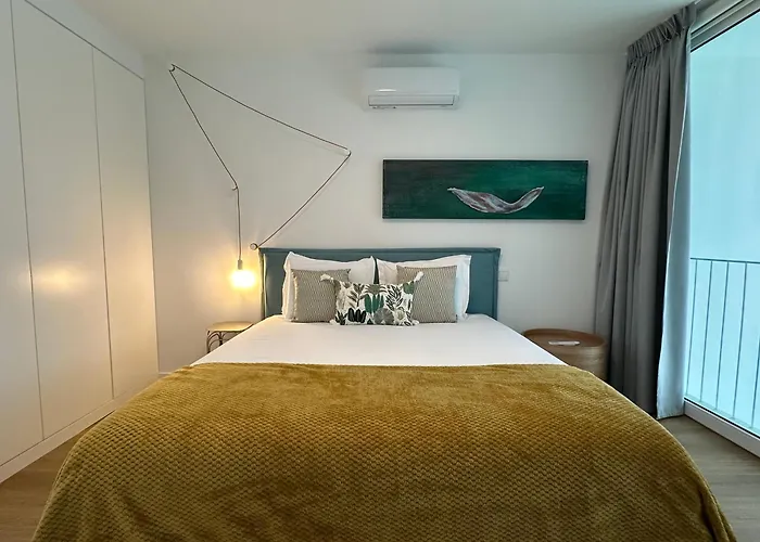 Whome Cozy Riverside In Апартаменты Trafaria